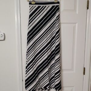 Guess Maxi Skirt Black And White Stripes